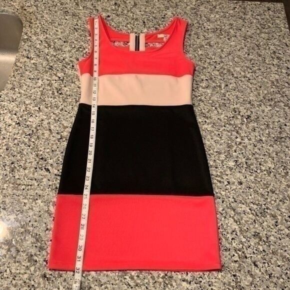 Revolve Dress Women’s M - Picture 4 of 8